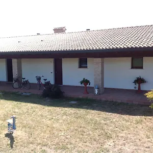 agriresidence-san-pietro.hotelinveneto.com/